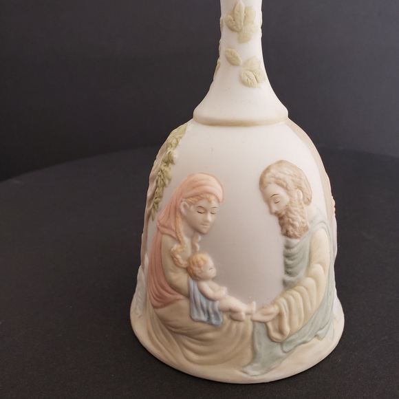 Vintage Lefton Porcelain Bell O Come All Ye Faithful Nativity Scene - Picture 11 of 16